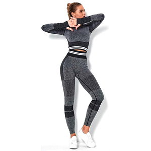 Fabricant de services OEM, vêtements de yoga pour femmes, taille plus, personnalisé, professionnel, ensemble 2 pièces, polyester/coton respirant - Product Image 5