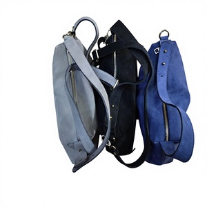 Mochila Práctica de Cuero Genuino Moroccan Soul Modelo 062 con Patrón de Letras MA Origin para Viaje - Product Image 2