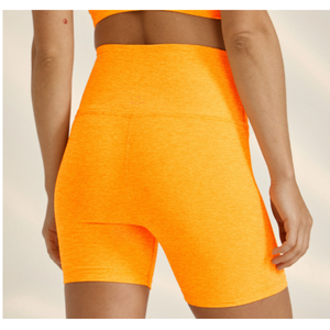 Pantalones cortos deportivos para mujer con logotipo personalizado, ropa de gimnasio, cintura ancha, pantalones cortos de yoga transpirables suaves, mallas - Product Image 3