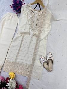 Robe Salwar Kameez pour femmes indiennes de style Bollywood, haut brodé de sequins, pantalon, dupatta, fêtes d'hiver, blanc, imitation - Product Image 6