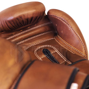 Nouveauté : Gants de boxe professionnels en cuir légers, à doigts complets, anti-humidité, confortables, les plus vendus pour adultes - Product Image 5