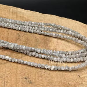 Blanc gris rond en vrac diamant perles de pierre brute fabrication de bijoux naturel non coupé non traité tiers certifié en gros - Product Image 1