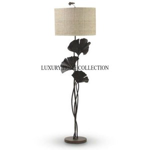 De grands lampadaires sur pied avec des designs arqués pour des appartements urbains élégants et des espaces de vie confortables avec un éclairage ambiant - Product Image 3