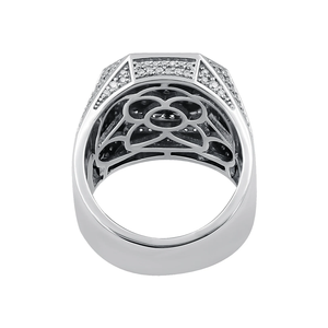 Bague de mariage hip-hop personnalisée pour homme avec moissanite, plaquée rhodium argenté, sertie à griffes pour une brillance audacieuse et une élégance - Product Image 3