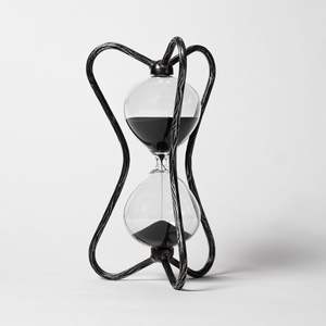 Reloj de Arena Metálico con Acabado Elegante, Ideal para Decoración de Escritorio de Oficina en Casa Moderna y Mesa de Estudio - Product Image 2