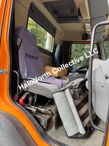 รถบรรทุกขนาดเล็ก รุ่นปี 2004 ยี่ห้อเรโนลต์ เคร็กซ์ 320.18 ขับเคลื่อน 4 ล้อ เครื่องยนต์ดีเซล ยูโร 3 รถบรรทุกแบบเทท้าย รถบรรทุกสำหรับงานเหมือง รถบรรทุกแบบเทท้ายสามด้าน - Product Image 6