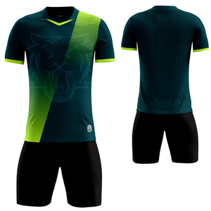 Vente en gros d'uniformes de football vierges personnalisés avec sublimation bon marché pour adulte maillot de football en polyester respirant pour hommes W061 - Product Image 1
