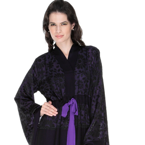 Abaya légère à combinaison noire et violette avec un style époustouflant - Product Image 1