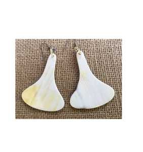 Pendientes de resina roja de nuevo estilo, última llegada, conjunto de pendientes de moda de Color personalizado al por mayor, auricular acrílico para mujer - Product Image 3