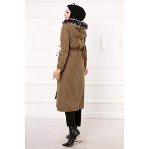 กระเป๋าผูกเอวรายละเอียดเสื้อสีน้ำตาล - Product Image 5