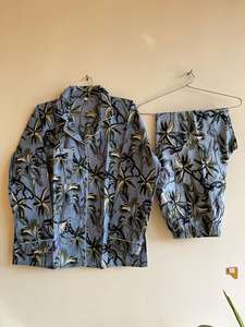 ชุดนอนผ้าฝ้ายพิมพ์ลายลิงแสนเซ็กซี่สำหรับผู้หญิงชุดนอนยาวคอวีผ้านุ่มระบายอากาศได้ดีใส่ลำลองไซส์ใหญ่พิเศษ - Product Image 2