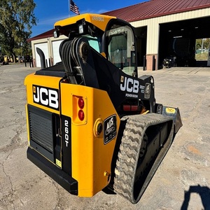 Chargeuse compacte JCB à conduite à droite Modèle multifonction Chargeur diesel frais et propre à bas prix En stock Prêt à vendre - Product Image 1