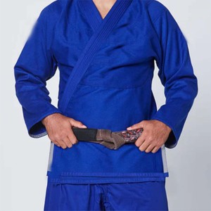 Kimono de Jiu Jitsu brasileño esencial para hombre, tejido suave y duradero, perfecto para principiantes y profesionales avanzados - Product Image 6