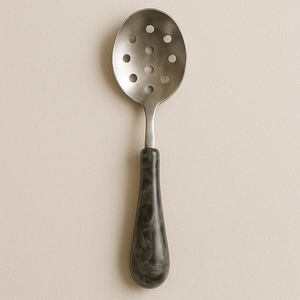 Cuchara ranurada de acero espejado con mango blanco de lujo elegante colador de servicio brillante cuchara utensilio de cocina resistente al calor para Hotel - Product Image 6