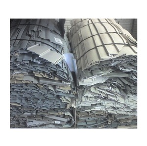 ท่อพีวีซีสีเทาและสีขาว regrind, โปรไฟล์หน้าต่าง, เศษ