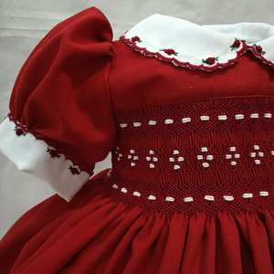 Robe en lin doux smocké faite à la main pour bébé filles Style décontracté pour le premier anniversaire de l'enfant en bas âge OEM Made in Vietnam - Product Image 2