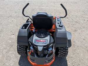เครื่องตัดหญ้า Husqvarna Z242F รุ่นพิเศษ ปี 2026 ใหม่  แบบ Zero Turn  21.5 แรงม้า Kawasaki Zero Turn Lawn Mower - Product Image 4