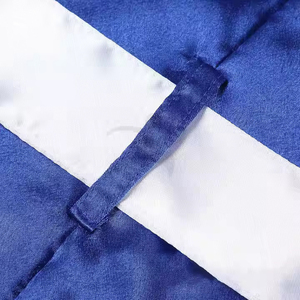 เสื้อคลุมสำหรับชกมวยพร้อมฮู้ดสีดำเสื้อคลุมสำหรับชกมวยพร้อมดีไซน์และขนาดตามสั่ง - Product Image 3