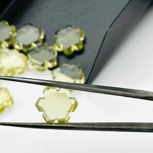 ลูกปัดควอตซ์เลมอนแกะสลักลายดอกไม้ 11 มม. รูปทรงหกเหลี่ยมธรรมชาติ แกะสลักด้วยมือ สำหรับทำเครื่องประดับ - Product Image 2