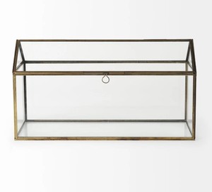 Terrarium en métal fait à la main avec verre fini or, finition naturelle d'aspect moderne de haute qualité pour la décoration d'hôtel à la maison - Product Image 1
