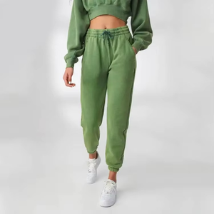 Gran oferta de invierno 2025, conjuntos de Sudadera con capucha corta con cuello levantado y logotipo personalizado para mujer, ropa de entrenamiento, chándales bordados, impermeables y transpirables - Product Image 1