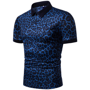 Vente en gros de t-shirts personnalisés à sublimation pour femmes avec impression tendance partout et tissu en polyester respirant - Product Image 4