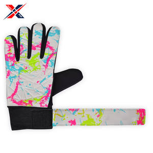 ถุงมือผู้รักษาประตูหนังสำหรับทั้งผู้ใหญ่และเด็กและผู้ใหญ่ - Product Image 4