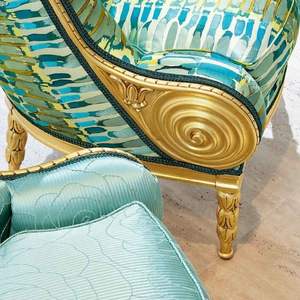 Luxueuse chaise en velours vert pastel avec wingback acajou salon et meubles d'appartement 1111322 - Product Image 3