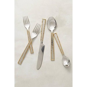 Ensemble de couverts élégant en acier inoxydable avec des motifs décoratifs et un attrait élégant idéal pour les repas haut de gamme et les occasions spéciales - Product Image 6