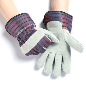 Guantes de trabajo de construcción Industrial de cuero de vaca de 10 pulgadas con empuñaduras de mano Guantes de soldadura de manejo de aparejo de seguridad transpirable - Product Image 2