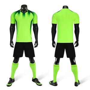 Ensemble d'uniformes de football unisexe pour adultes, manches courtes, respirant, léger, séchage rapide, nom d'équipe personnalisé, kit sportif d'été Pakistan - Product Image 2