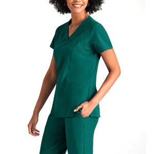 Uniformes de hospital rojos cómodos OEM 2025 para mujeres de Color blanco uniformes de enfermería uniforme de Spa de manga corta suave - Product Image 3