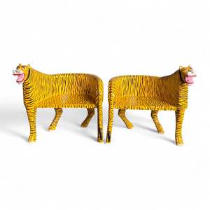 Sillón Tigre Hecho a Mano, Sofá de Madera Minimalista de Lujo para el Hogar u Oficina, Estilo Wabi-Sabi, Pintado a Mano por un Artista - Product Image 3