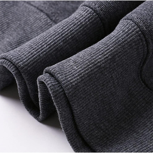 Ensemble de survêtement de dernière génération pour hommes, couleur grise, taille plus, manches longues, vêtements de rue, jogging pour hommes avec service OEM - Product Image 4