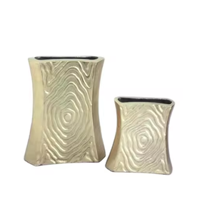 2025 dernier Vase de table en métal de haute qualité meilleurs Vases à fleurs décoratifs pour hôtel et maison salon vente chaude - Product Image 1