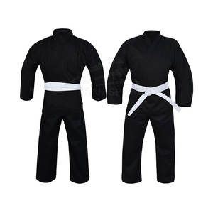 ชุดคาราเต้น้ำหนักเบาสำหรับใส่สบายชุดศิลปะการต่อสู้แบบพรีเมี่ยม - Product Image 1