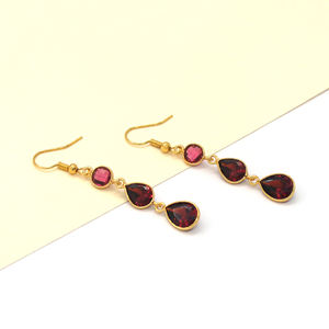 Pendientes Colgantes Bohemios Hechos a Mano con Flores y Múltiples Piedras Preciosas |   Granate Hessonita Rosa Fucsia |   Latón Chapado en Oro de 18K Sin Níquel - Product Image 4