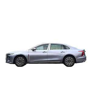 H5 Edición Usada, Auto a Gasolina, 4 Puertas, 5 Asientos, Sedán de Lujo, Modelo 2024, Motor 6.1-8L, Transmisión Automática, Techo Panorámico, Volante a la Izquierda - Product Image 5