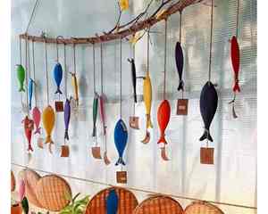 Arte de pared de peces de madera de Vietnam con acabado liso, peces de madera decorativos para sala de estar, playa, hogar y pedidos de exportación - Product Image 2