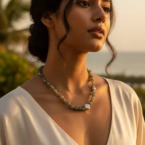 Art Palace Natural Stone Beaded Necklace Vintage Style Everyday Wear Women's Jewelry Green Gray Chips 925 Silver Clasp Rajasthan - Product Image 2