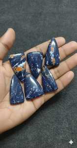 พลอยคาโบชองคุณภาพสูง แบบหลวม ด้านหลังแบน สำหรับบำบัดรักษา ขายส่ง พลอยคาโบชองขัดเงาด้วยมือ รูปทรงและขนาดคละแบบ - Product Image 5