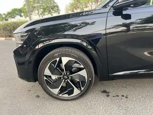 NUEVO BMW X6M COUPE 2026, 6.1-8L TURBO, 5 PLAZAS, VOLANTE A LA IZQUIERDA, TRANSMISIÓN AUTOMÁTICA, 400PS, 4X4, TECHO SOLAR PANORÁMICO, ASIENTOS DE CUERO - Product Image 6
