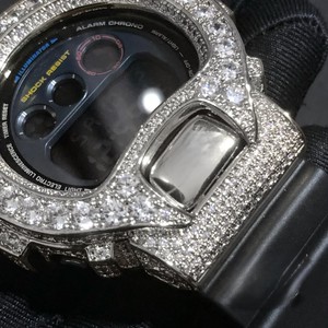 Montre de luxe de style hip-hop quotidien avec testeur de diamant de haute qualité en moissanite VVS pour hommes et femmes, affichage numérique, bracelet en caoutchouc - Product Image 5