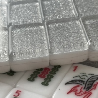 Ensemble de Mahjong américain de luxe avec dos argenté scintillant, 160 tuiles en acrylique transparent, cadeau de fête, jeu de table occidental