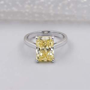 Bague de fiançailles solitaire en diamant jaune radiant fantaisie certifié IGI, bijoux de luxe - Product Image 2