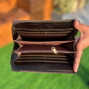 Novedad en carteras de piel auténtica para mujer, carteras de piel auténtica, tallado en relieve de color marrón, para teléfono - Product Image 5