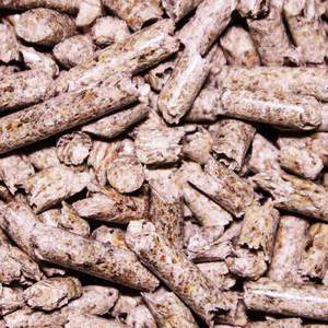 Granulés de bois de pin DIN PLUS ENplus A1 2026, brun naturel, biocarburants, sacs en plastique de 15 kg, système de chauffage, vente en gros à prix compétitif - Product Image 5