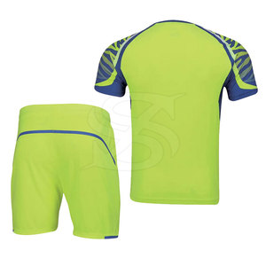 Uniforme de Voleibol Personalizable Hecho con Material que Absorbe la Humedad y Mantiene Fresco y Seco Durante los Juegos - Product Image 2