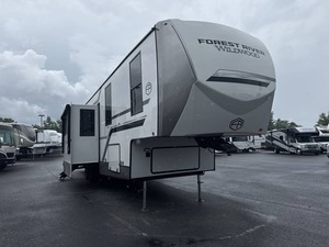 EXCELENTE, IMPECABLE, Usado, 2025 F-o-r-e-s-t R-i-v-e-r W-i-l-d-w-o-o-d H-e-r-i-t-a-g-e Glen 375FAM - Product Image 3