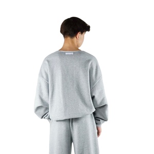 เสื้อสเวตเชิ้ตผู้ชายแบบสวมใส่สบาย ตัดเย็บตามสั่ง ทรงโอเวอร์ไซส์ ผ้าฝ้ายฟลีซเนื้อนุ่ม ราคาพิเศษสำหรับ OEM - Product Image 3